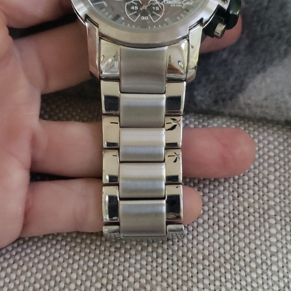 EUC Kenneth Cole watch - Picture 5 of 7